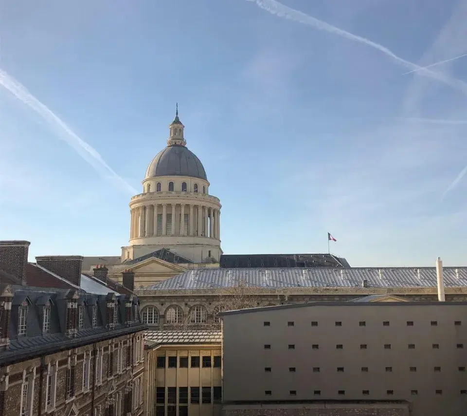 vue sur le panthéon depuis l'IRJS