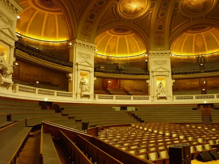 le grand amphithéâtre de la sorbonne